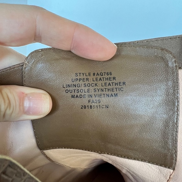 J.Crew Lace-Up Willa Boots in Embossed Lizard size 12 - Picture 4 of 15